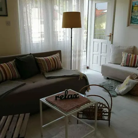 In - Insel Krk 53298 Holiday home Malinska